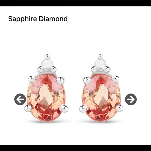 Beautiful Sapphire Diamond Studs - Picture 1 of 6